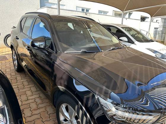 VOLVO XC40 2.0 T4 GASOLINA GEARTRONIC
